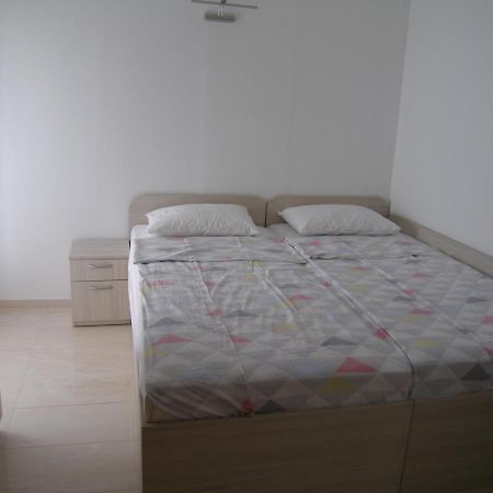 Apartmani Matela Петрчане Экстерьер фото