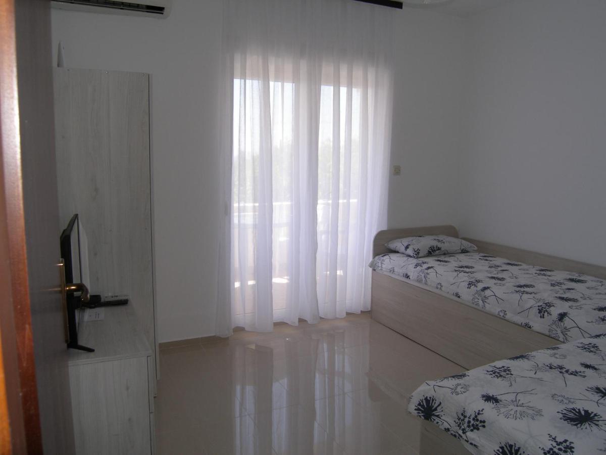 Apartmani Matela Петрчане Экстерьер фото