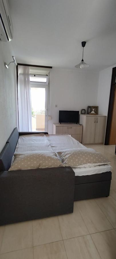 Apartmani Matela Петрчане Экстерьер фото